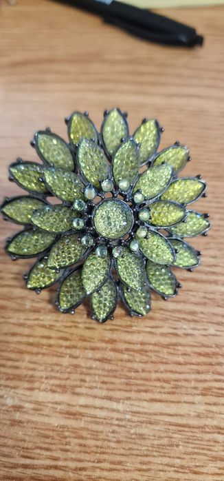 Pierścień oryginalny na 2 palce, żółto-zielony kwiat