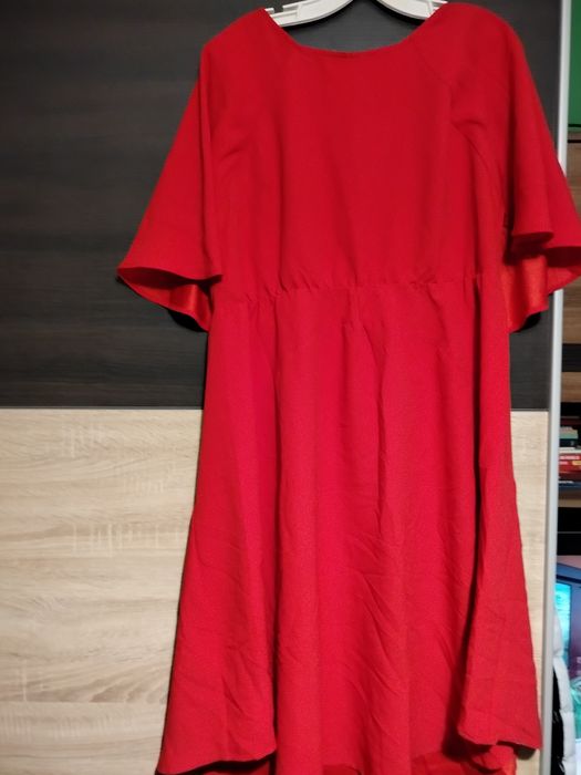 Śliczna sukienka 46/48 nowa