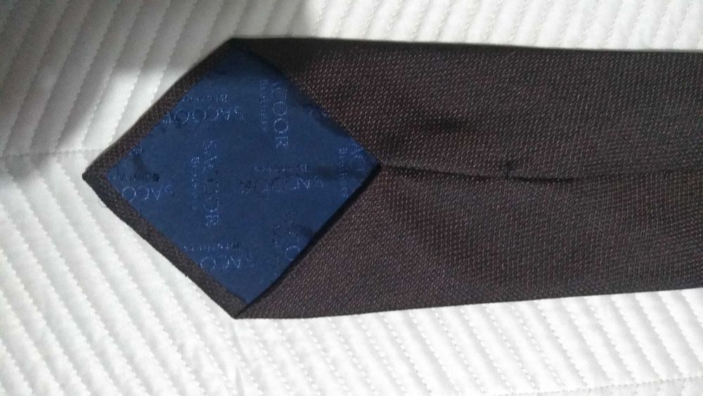 Gravata Sacoor Castanho escuro