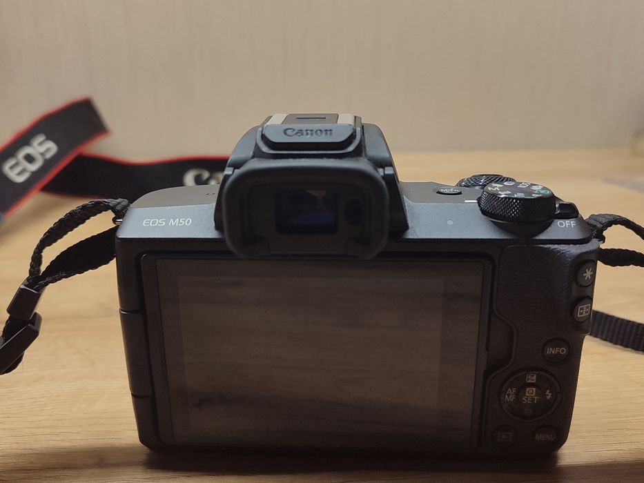 Canon EOS m50 + 70-300
