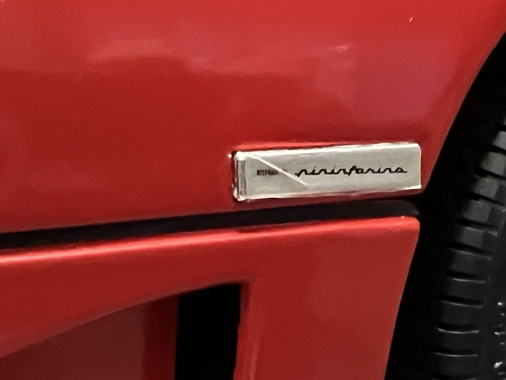 Model Ferrari F40  Pocher 1:8