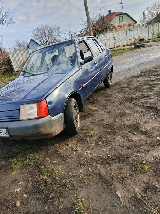 Продам славуту 2010 года выпуска инжектор на полном исправном ходу