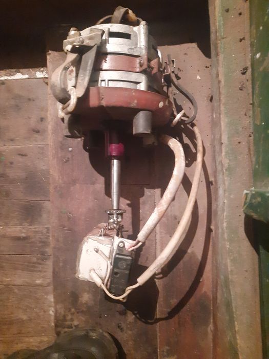 Электродвигатель ДАО-Ц 2780об/мин(100w)рабочий с конденсатором