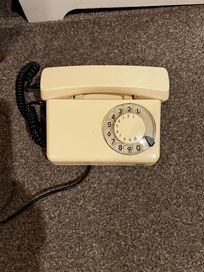Telefon PRL aparat telefoniczny