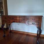 Lowboy ( aparador )da 8 & 80