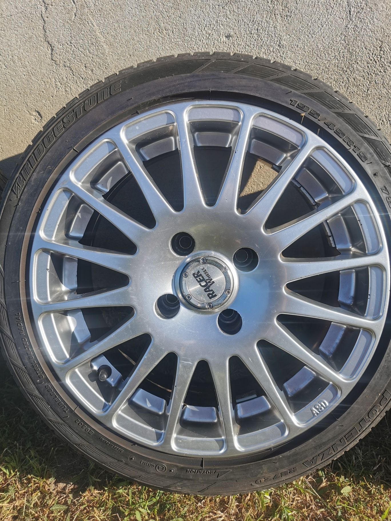 Alufelgi 15, 4*108 z oponami