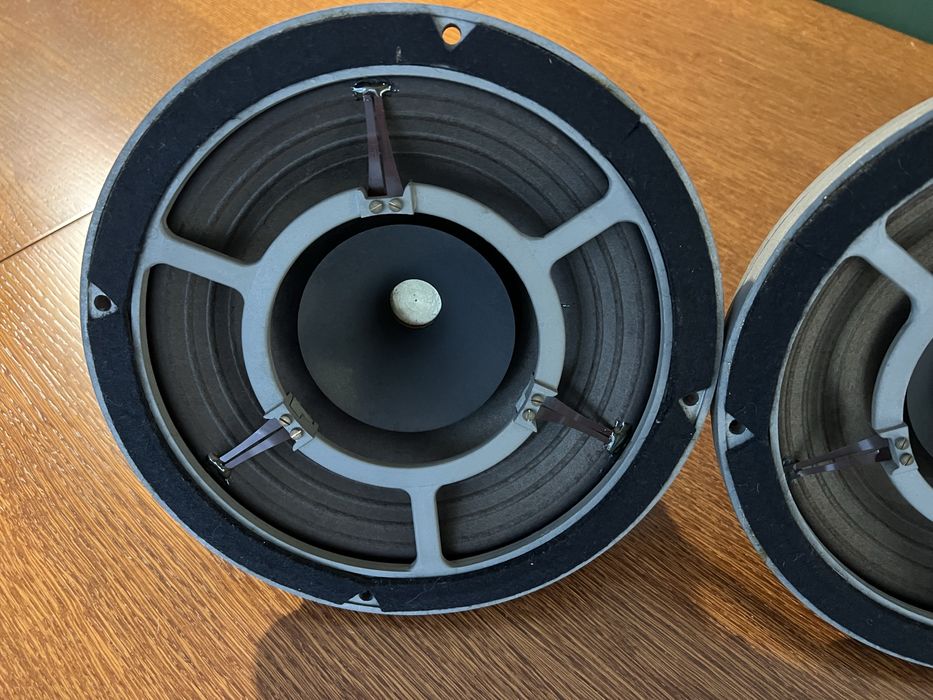 Goodmans Axiom 80, obudowa Corner Canterbury 12", Tannoy HPD, Gold