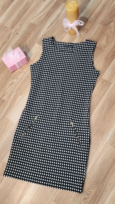 Vestido com quadrados