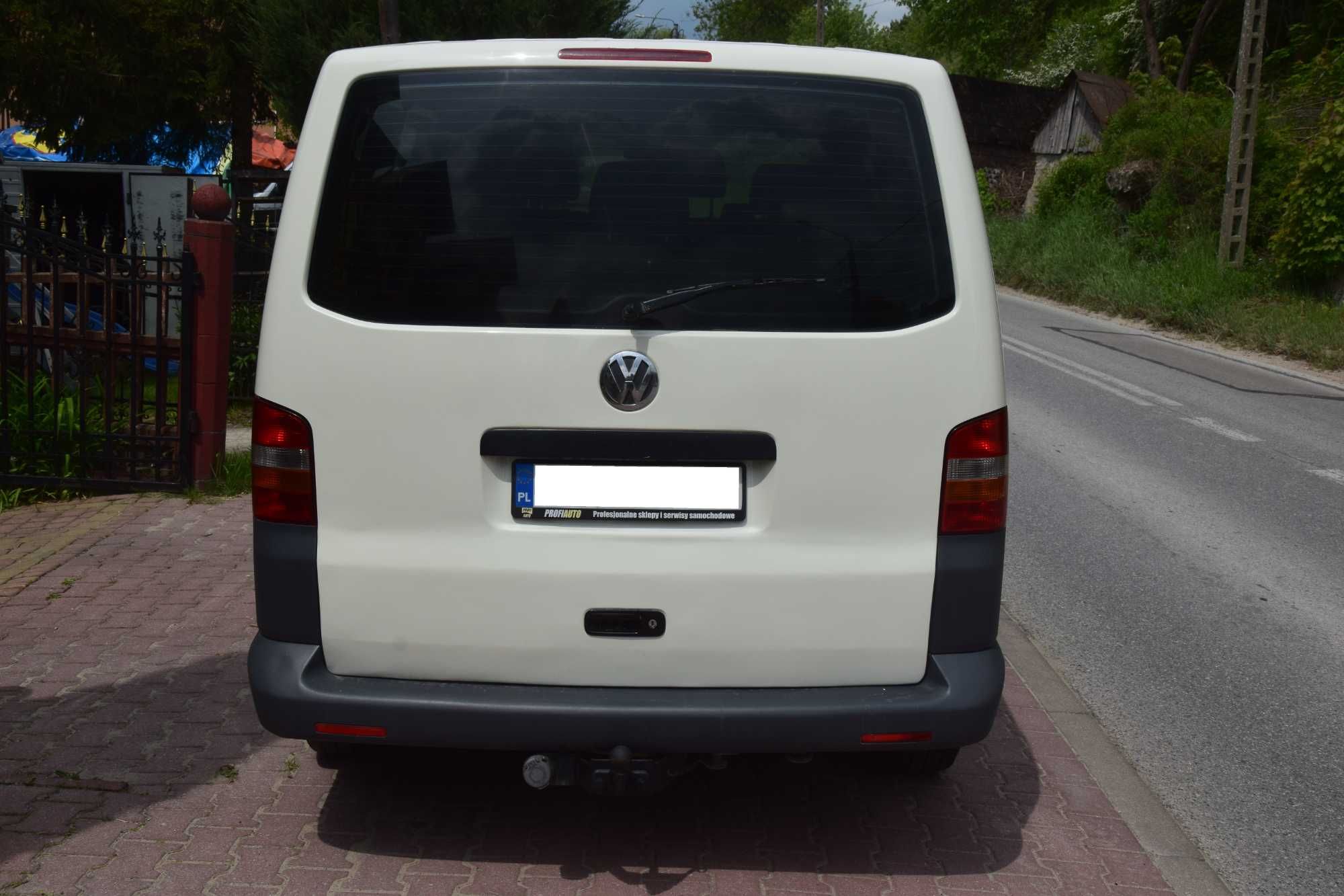 VW Transporter T5 1.9 TDI 102.KM Klima 9-osobowy