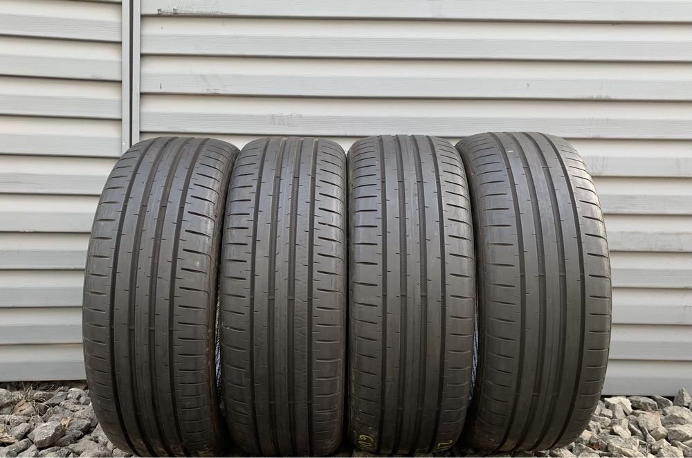 Комплект літніх шин GoodYear 215/50 R19 EfficientGrip Perfomance