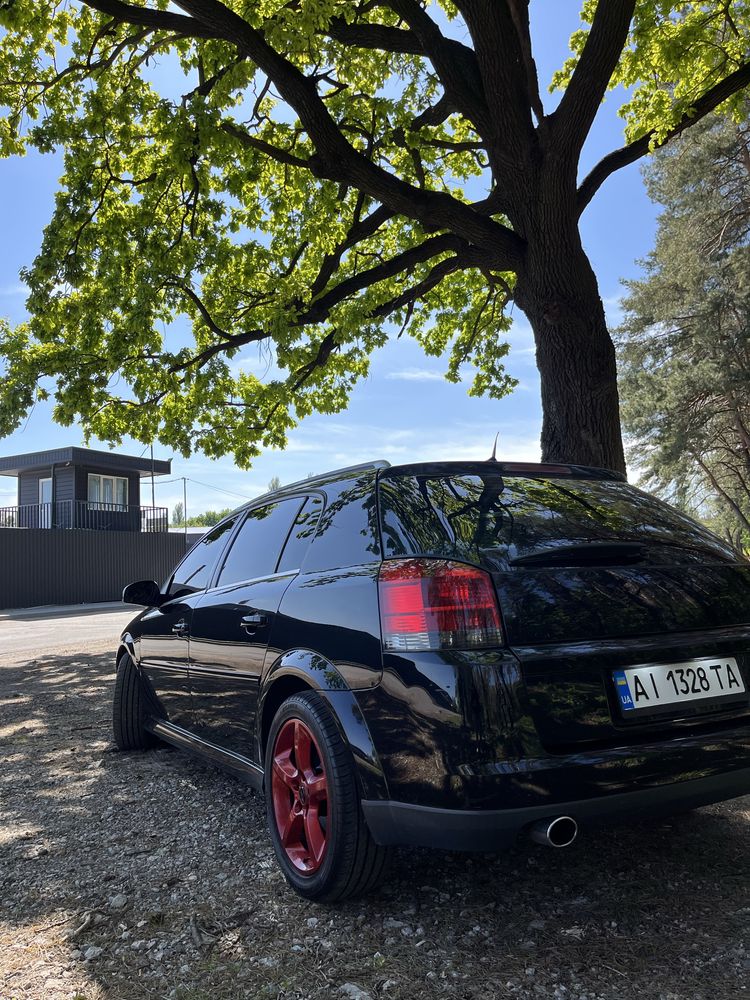 Opel Signum 2004 года