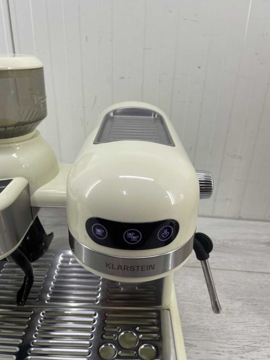 Еспресо-машина Bella Café з кавомолкою