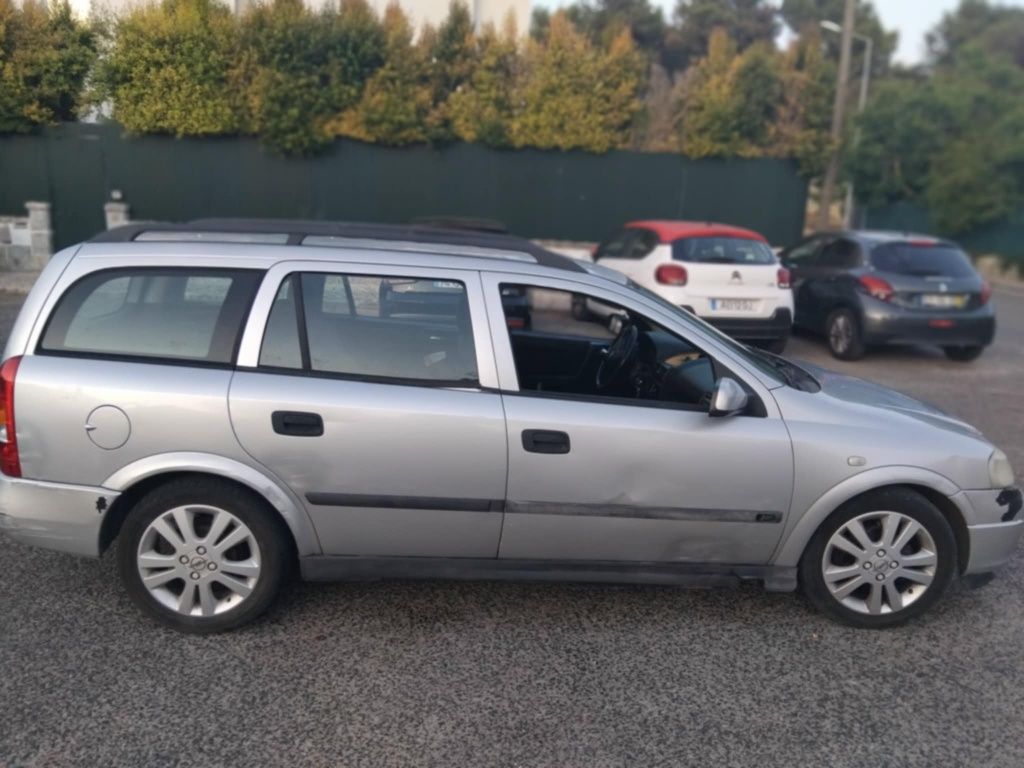 Carrinha como nova
