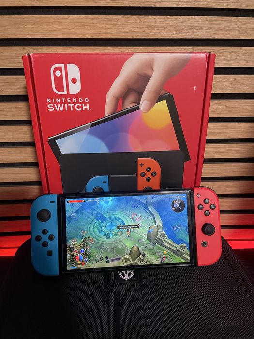 Nintendo Switch Oled , caly komplet + minecraft