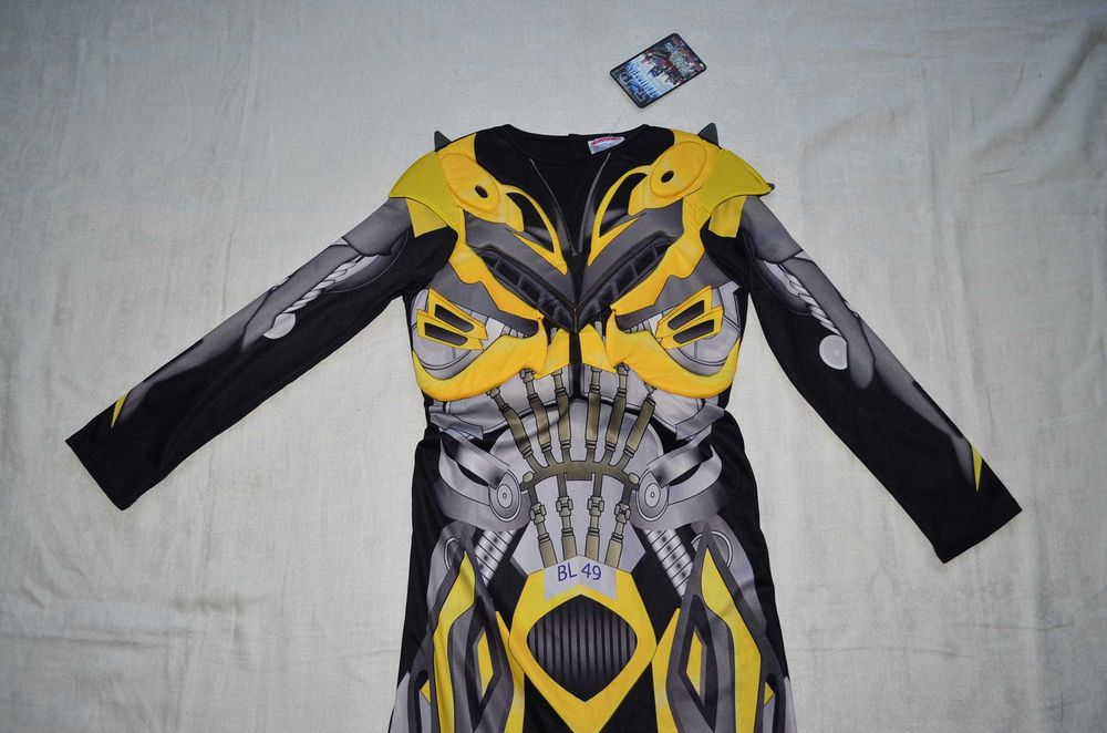 Трансформер Transformers Bumblebee Бамблби авто робот костюмшоу герой