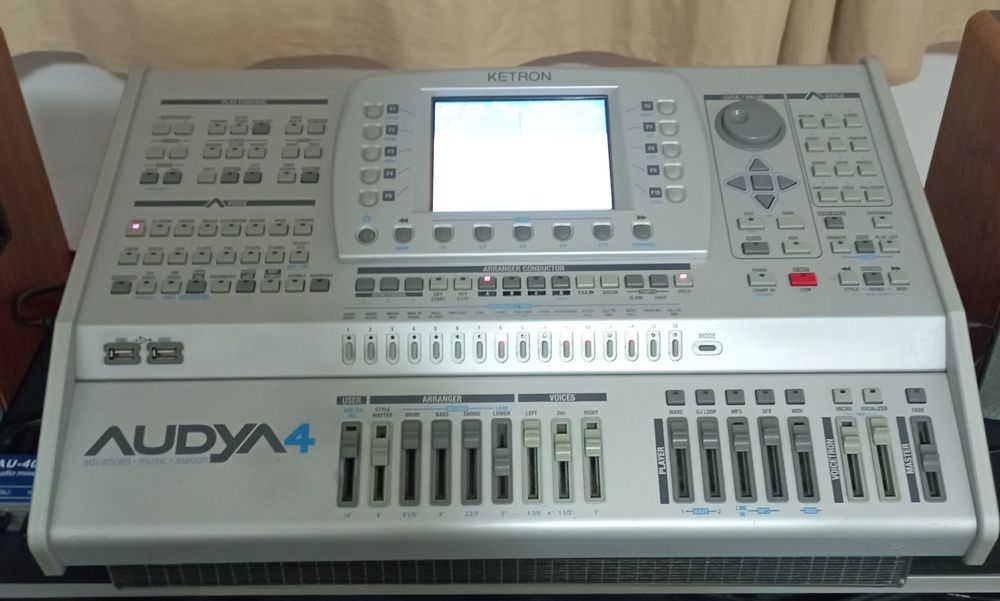Vendo Ketron Audya 4