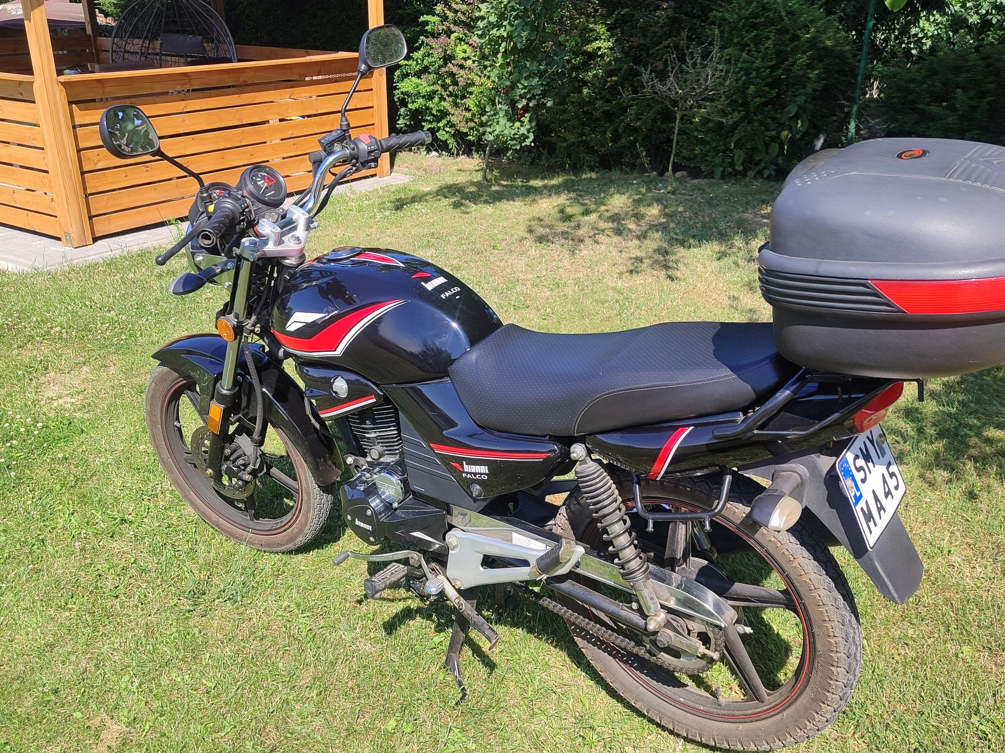 Bianci Falco 125 ccm, kat B.