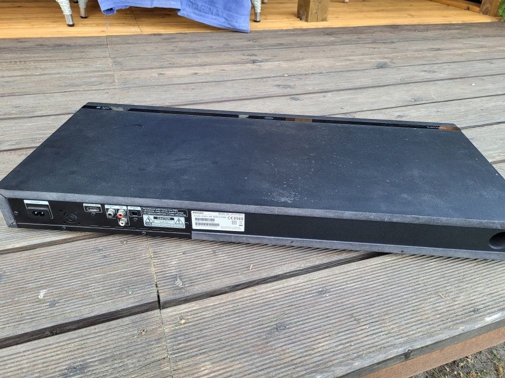 głośnik Philips Sounbar  model HTL4111B/12