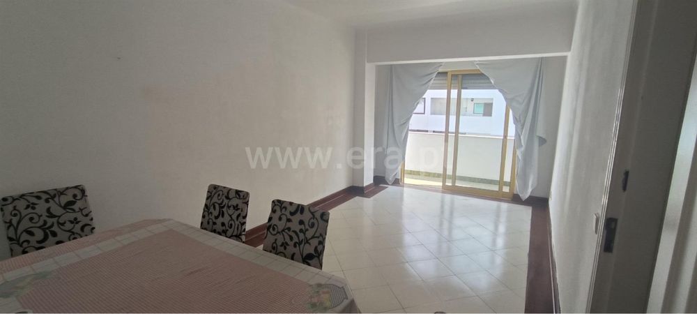 Apartamento T1 quarteira