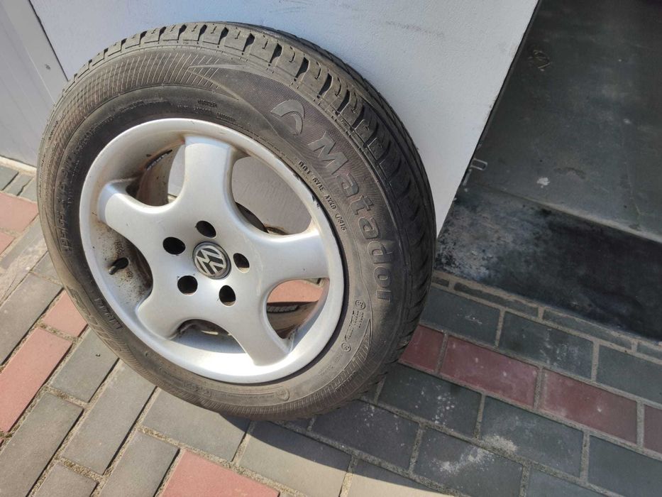 Sprzedam opony z felgami Passat B5