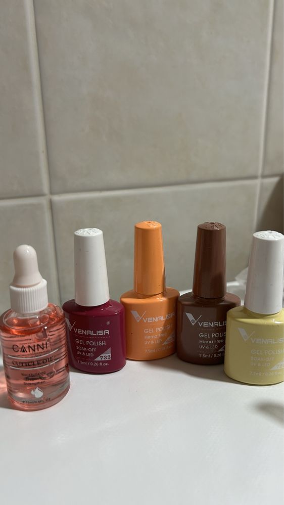 Kit de manicure verniz e gel