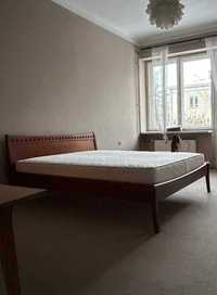 Solidne drewniane łóżko 160mx200