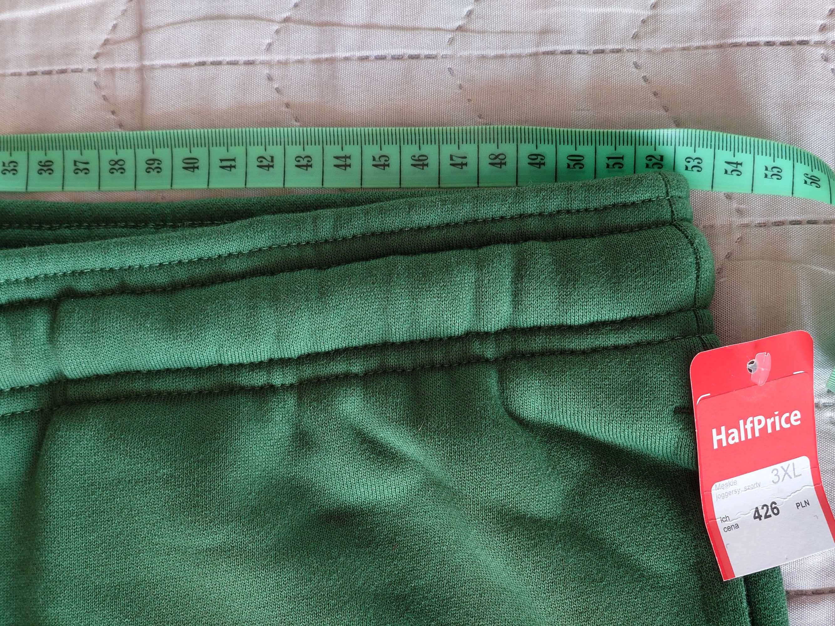Nowe spodnie dresowe Lacoste w kolorze zielonym