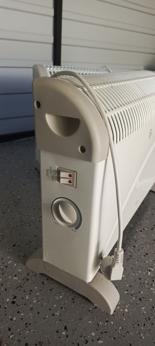 Grzejnik elektryczny Qilive  2000 W - 2 sztuki,