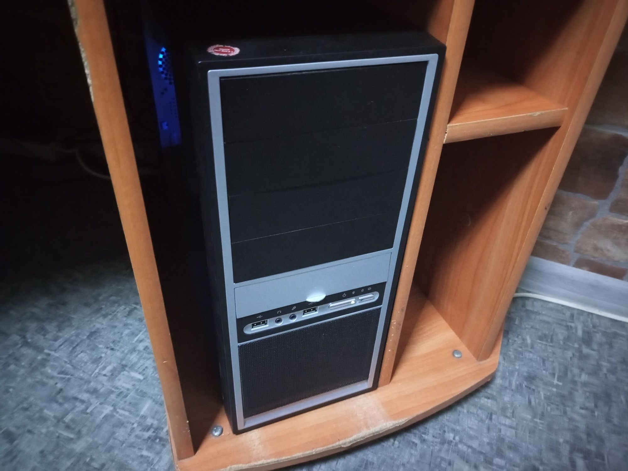 Игровой пк! i5 4570,DDR3 16gb,RX470 4gb,ssd 120gb,hdd 1tb)