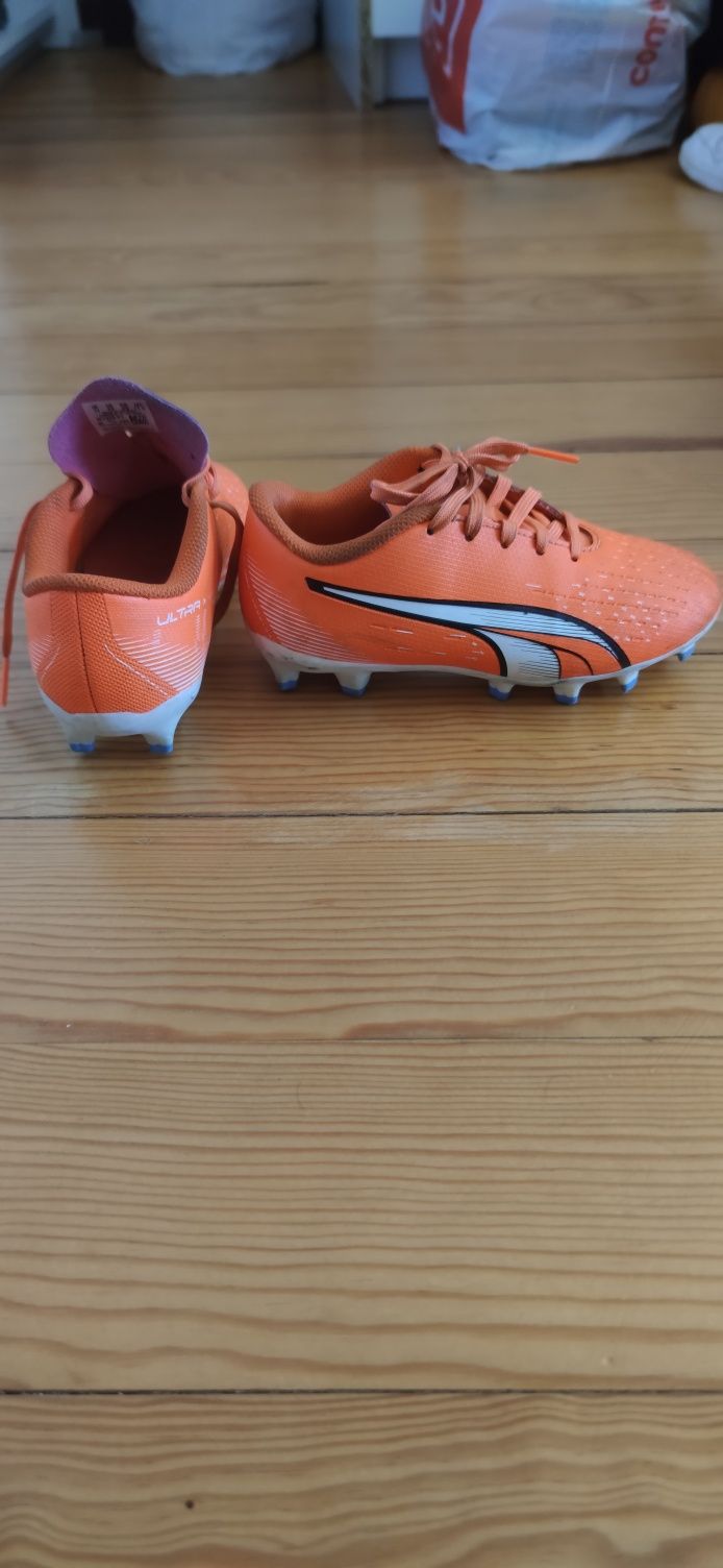 Vendo chuteiras puma tamanho 29