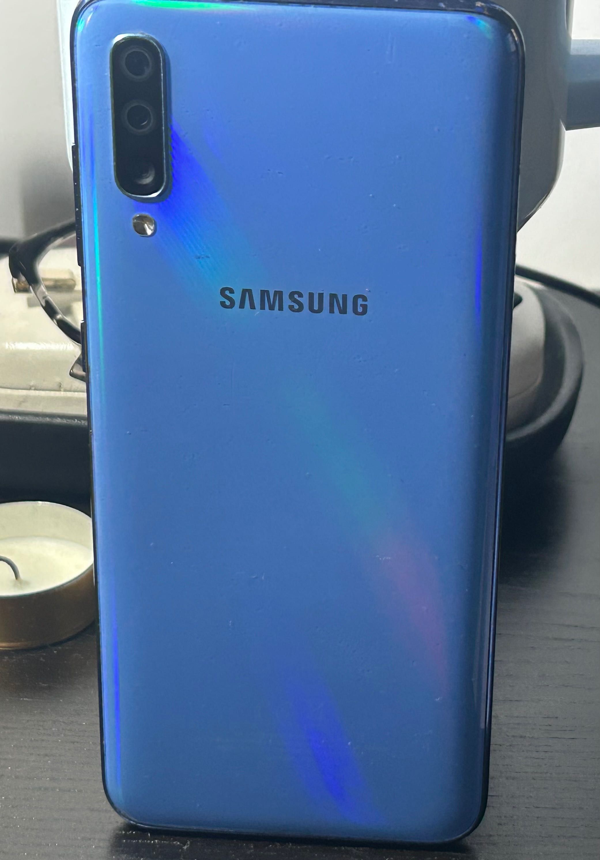 Samsung Galaxy A70 em ótimo estado