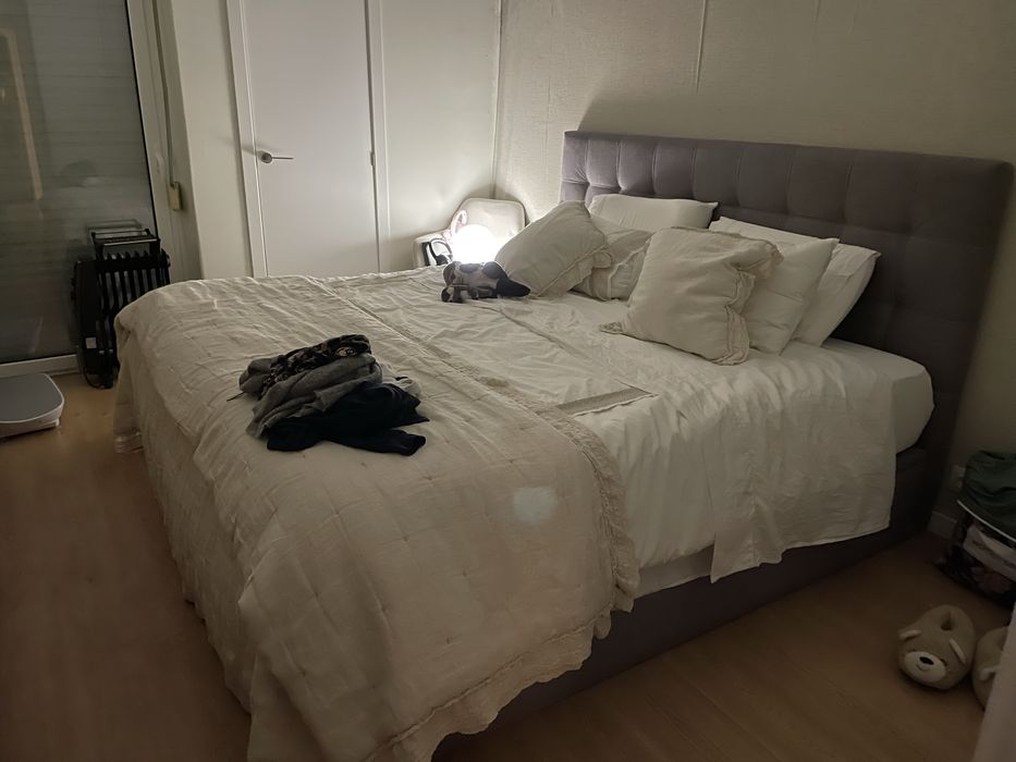 Cama de casal + colchao