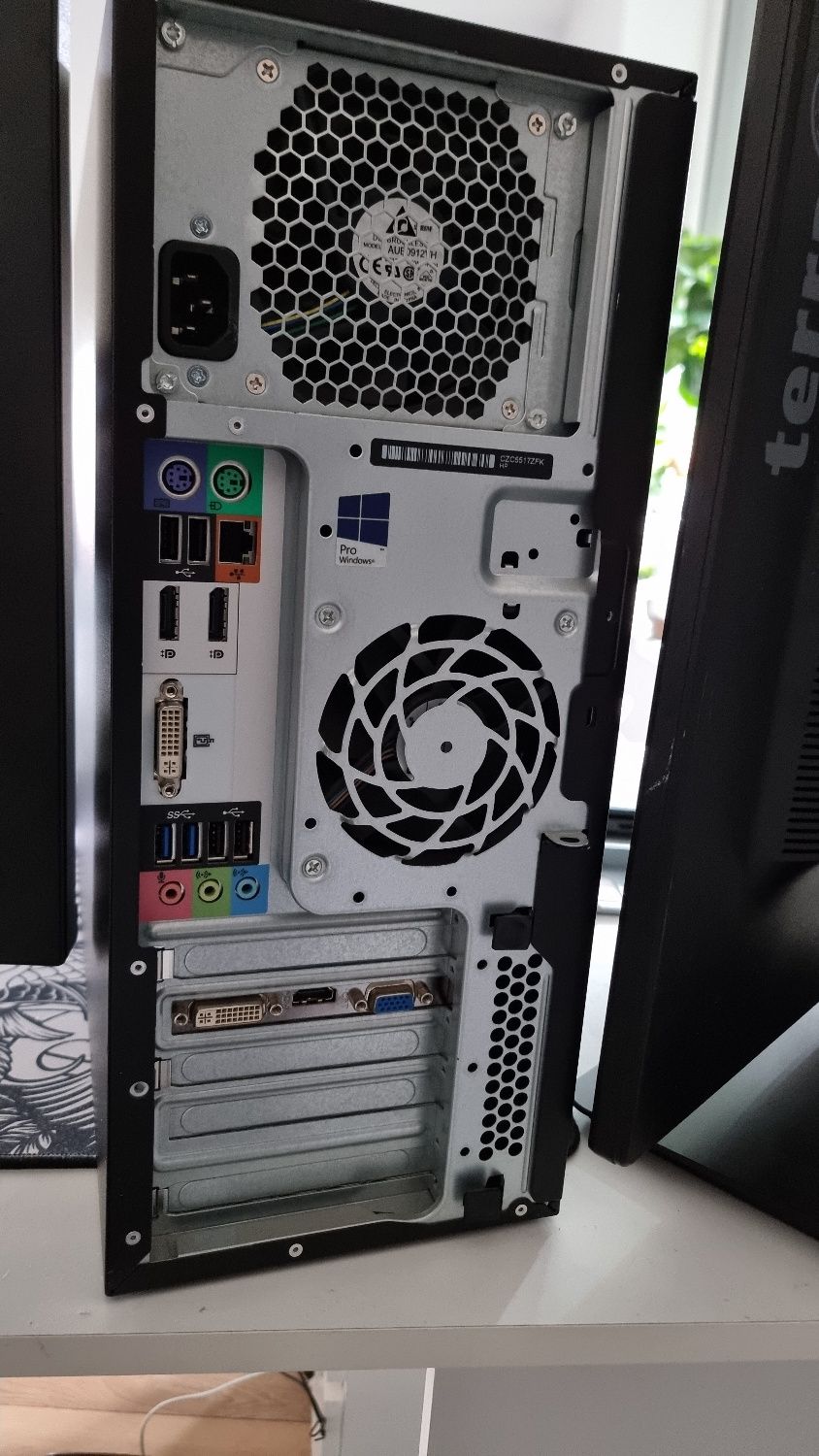 Komputer PC HP i5 16Gb HDD 1T z Monitorem Acer V193L