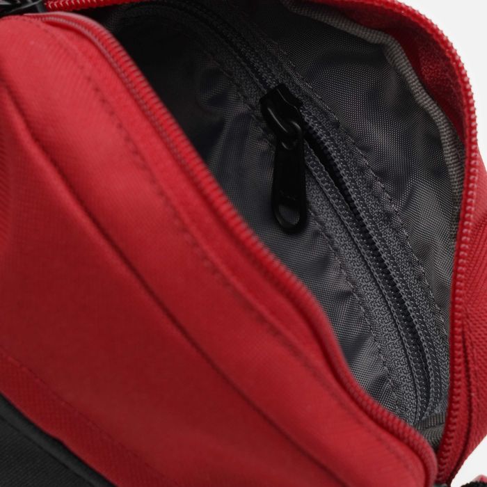 Сумка через плече Levi's Mini Crossbody Solid Regular Red