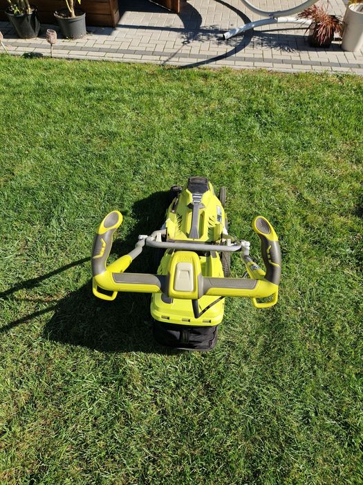 Kosiarka Ryobi RLM15E36H