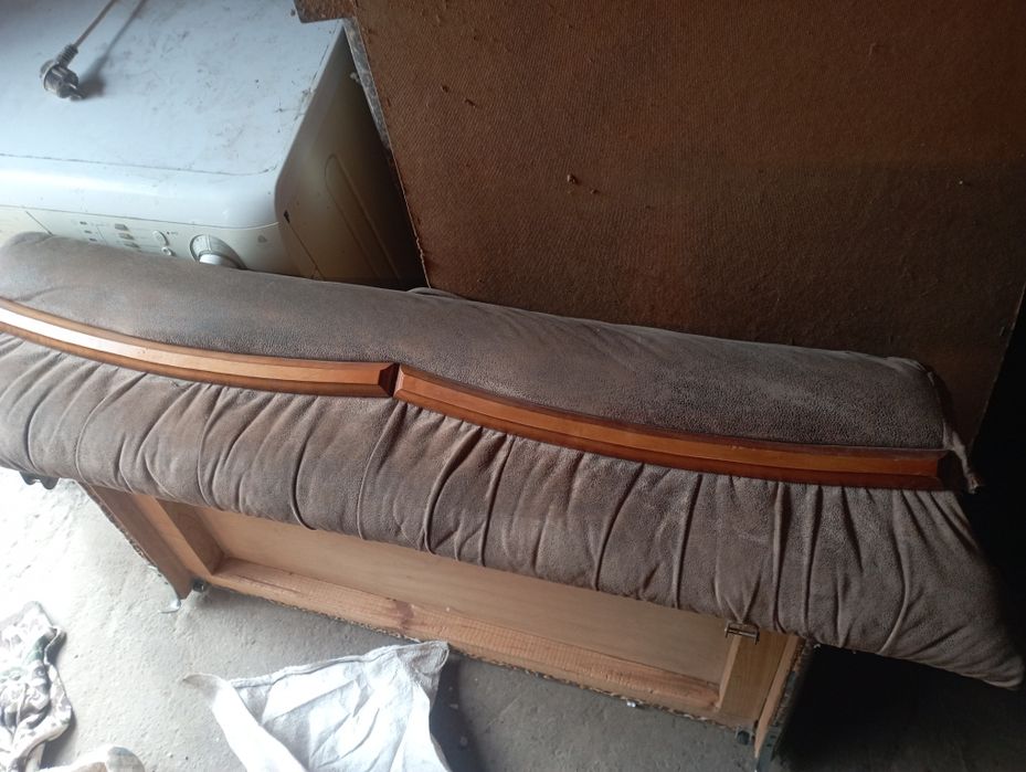 Диван малютка під шкіру