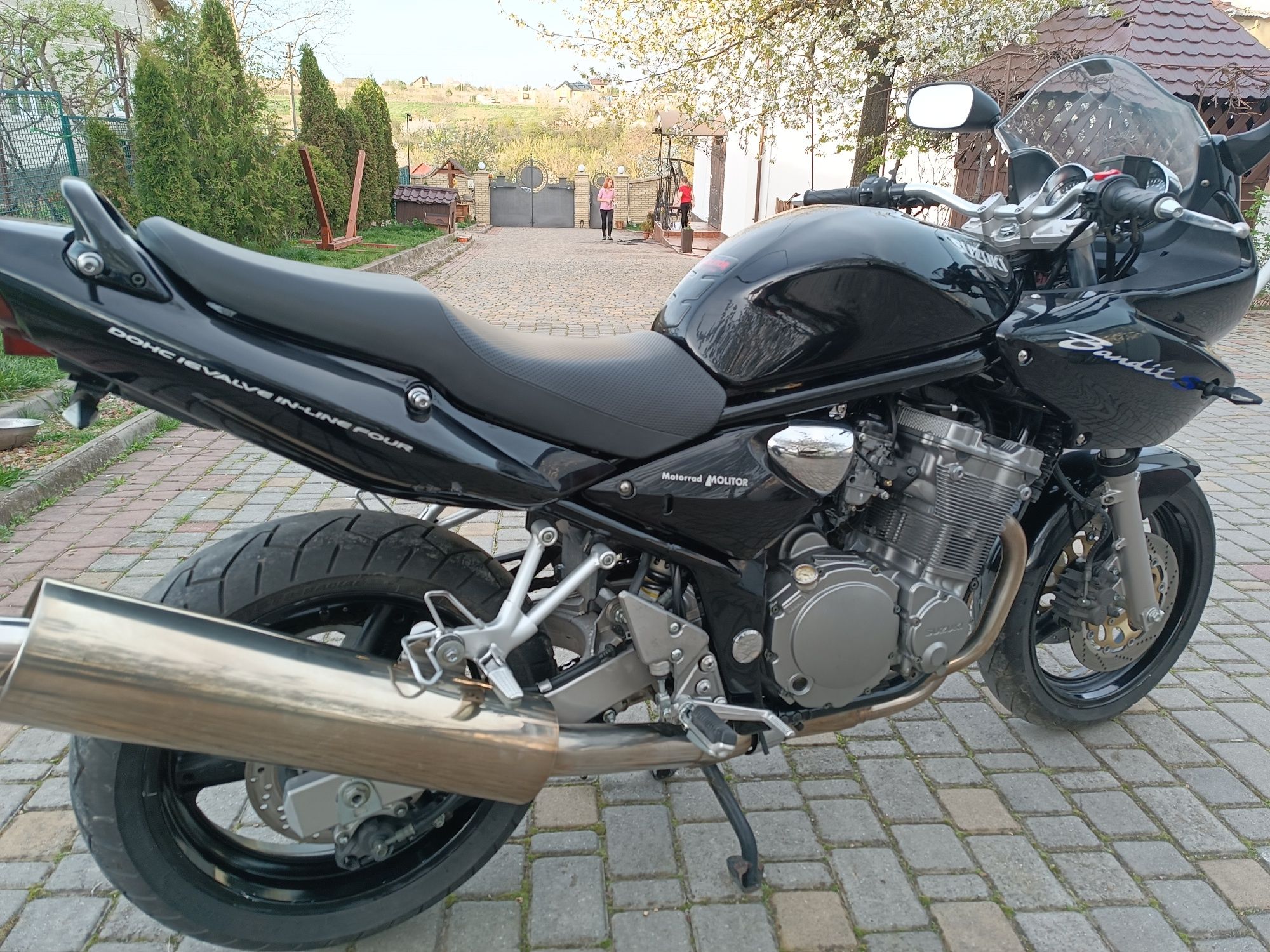 Suzuki bandit 600