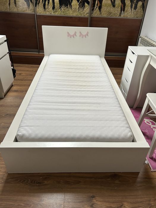 Łozko pojedyńcze z ikei 90x200