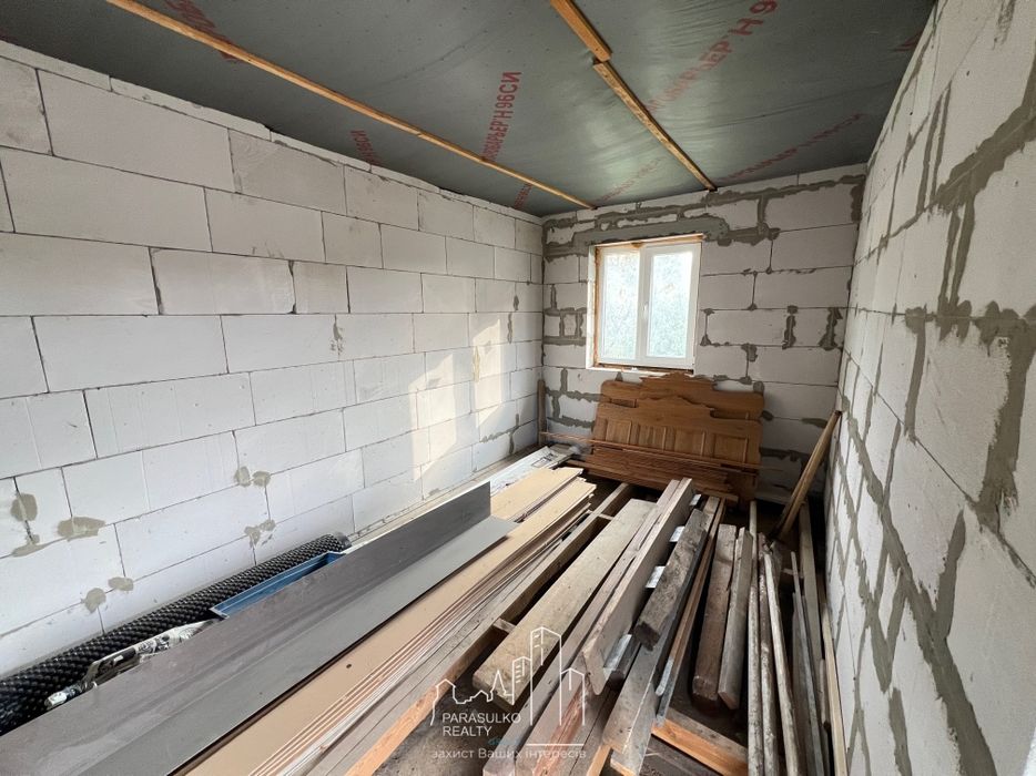 Продам будинок під ремонт!