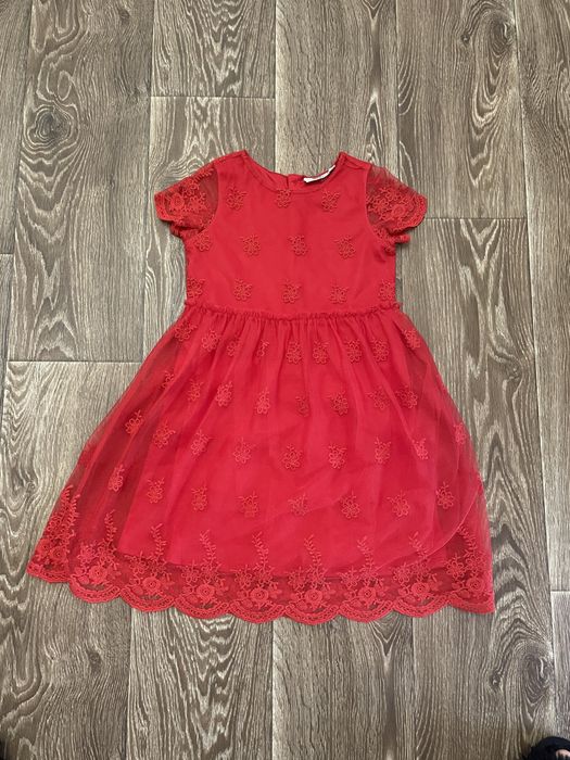 Платье  на девочку