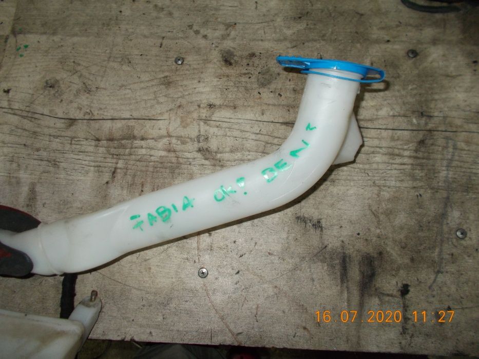 Zbiorniczek płynu do spryskiwaczy Skoda Fabia I HB