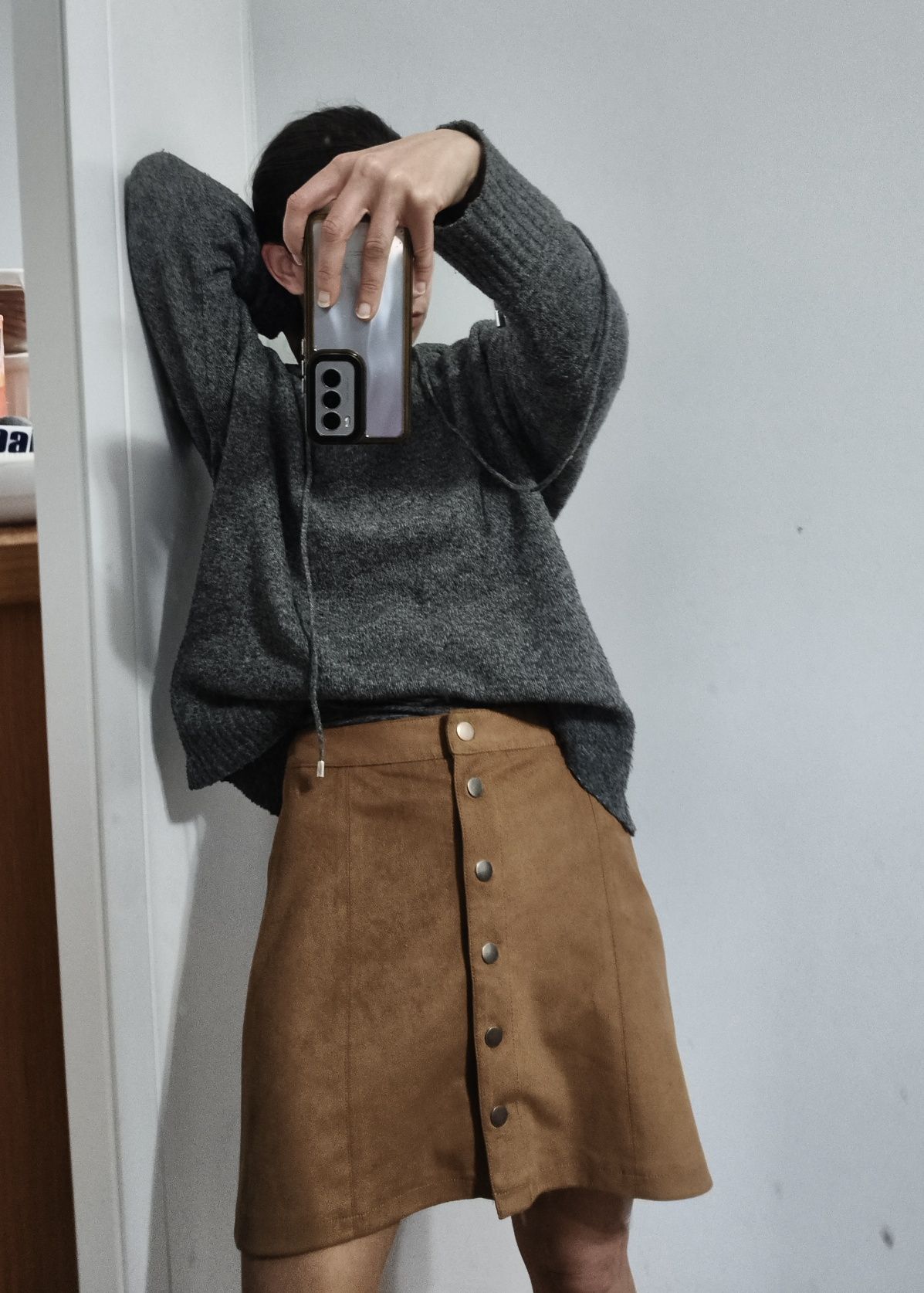 Leather skirt spódnica zamszowa beżowa trapez 38 /40