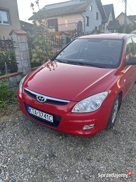 Sprzedam  samochod  Hyundai i30 nieuszkodzony