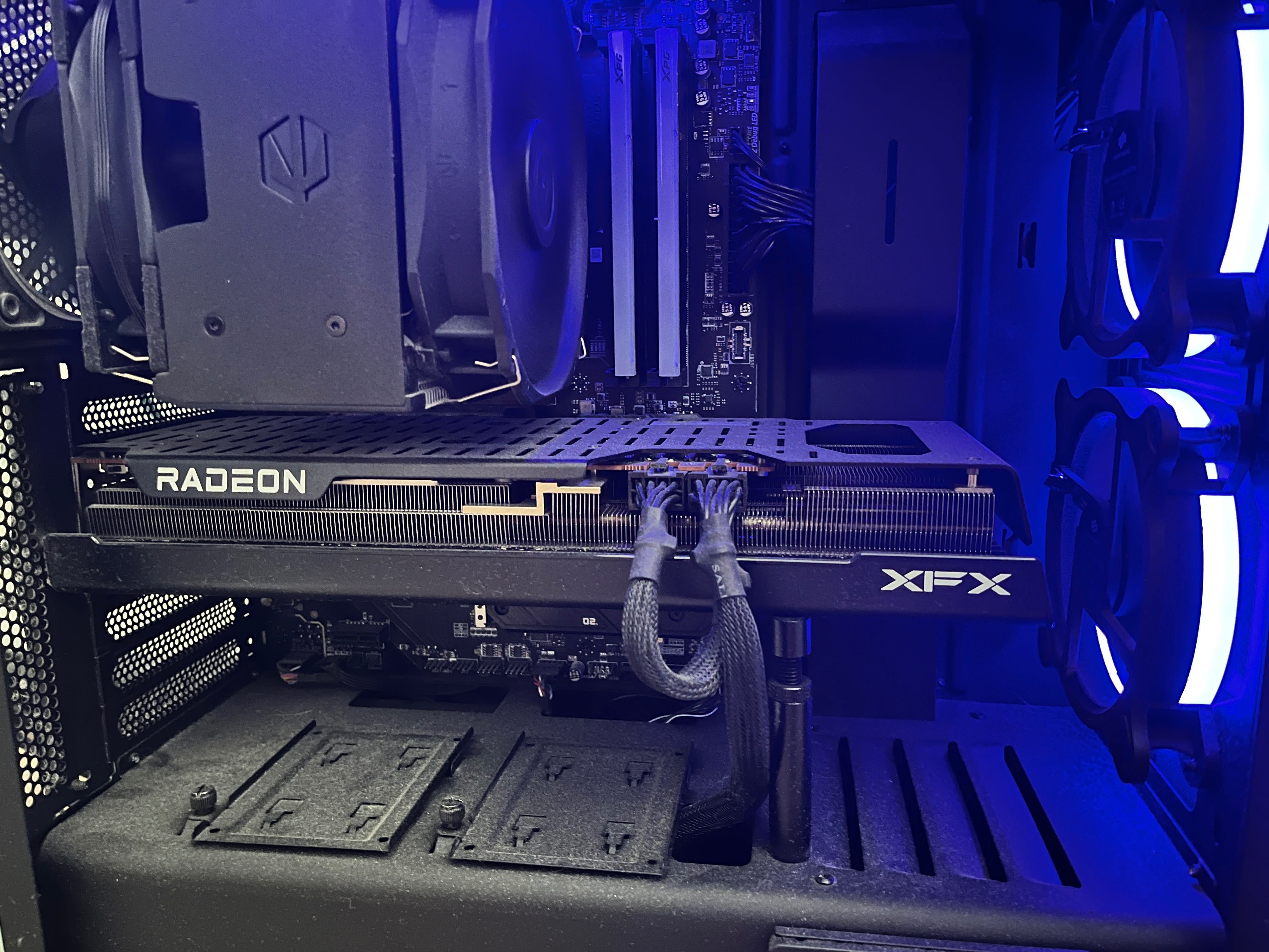 XFX RX 7900 GRE 16GB