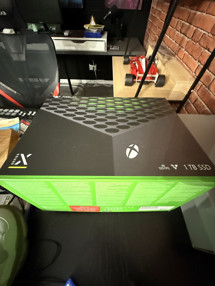 Xbox series x completamente novo usado pouquissimas vezes