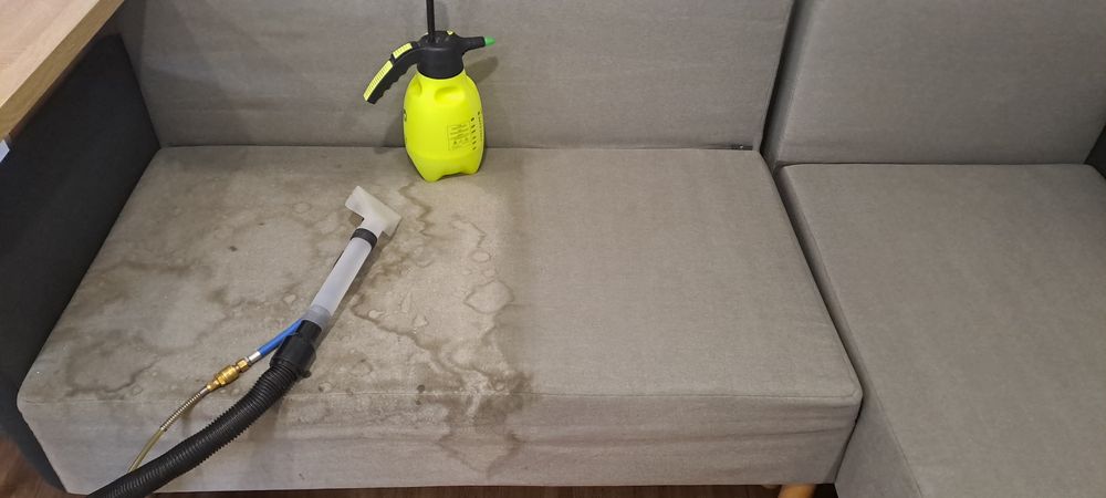 Pranie tapicerki meblowej,  kanapy, sofy itp.