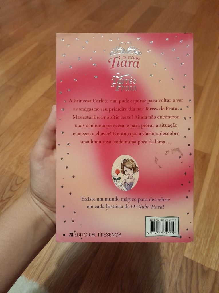 Livro "A princesa Carlota e a Rosa Encantada"