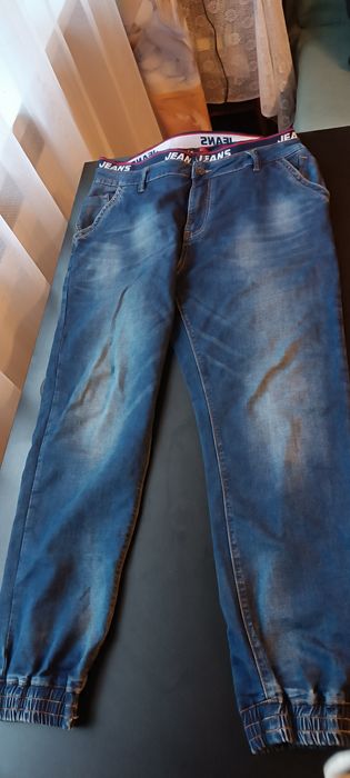 Spodnie materiałowe