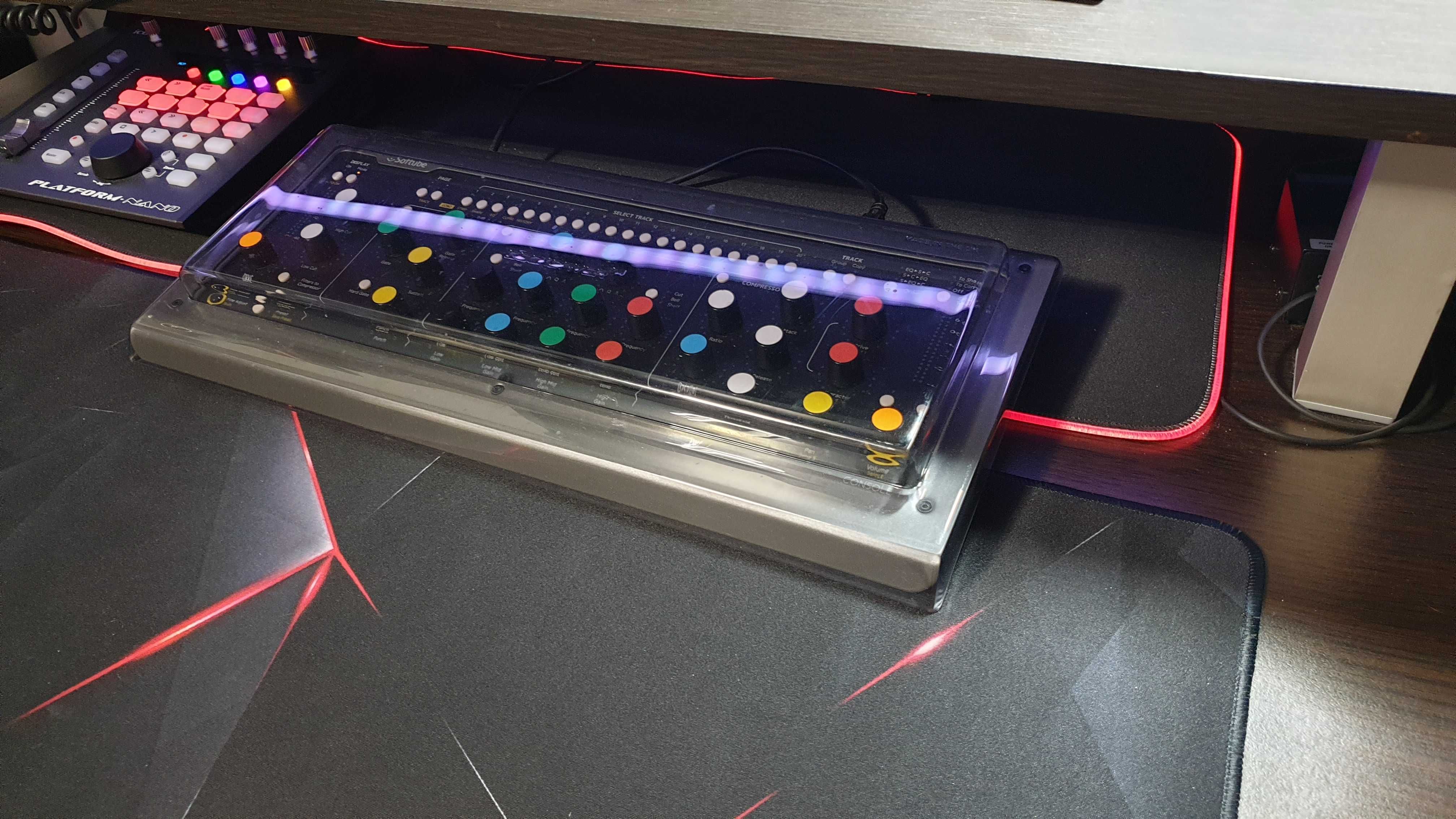 Softube Console 1 MK II + Decksaver