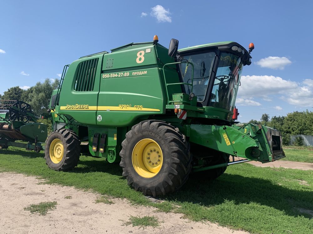 Комбайн John Deere 9780i